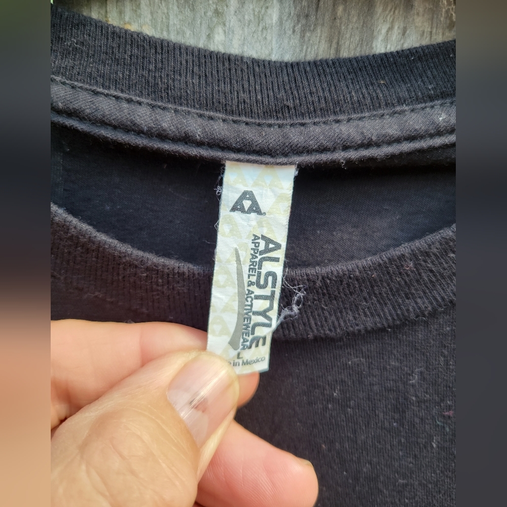 Lovebone Apparel Moto-Samurai t-shirt with great graphics. Like new !! Large - Picture 2 of 4